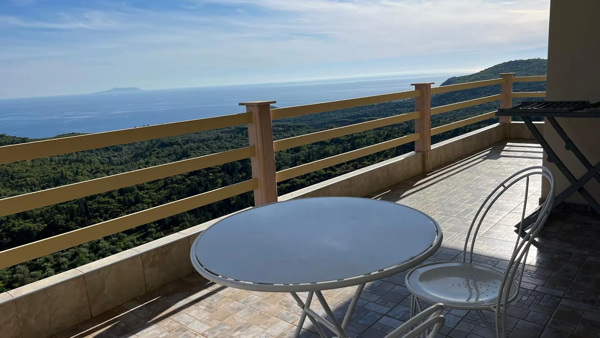 Vila Aleks Vuno Albania